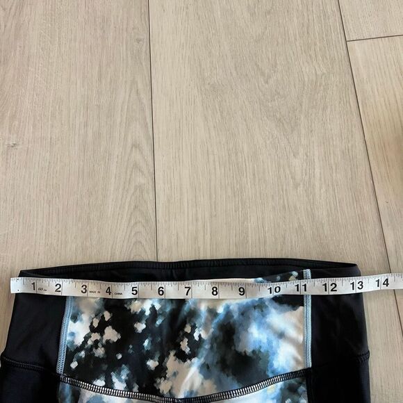 Lululemon Stop At Nothing Crop Black / Mini Blooming Pixie Aquamarine Multi size - Picture 5 of 10